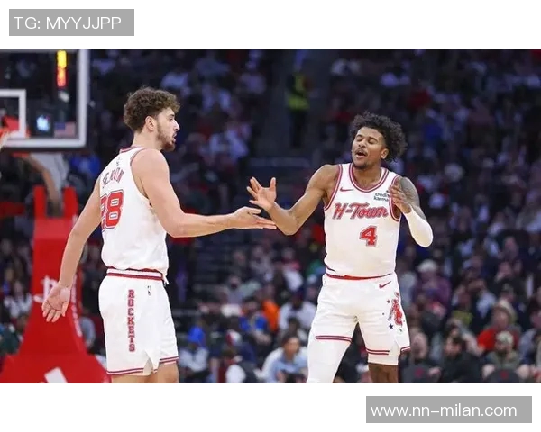 美媒分析杰伦格林高薪低效吉莱斯皮低薪助力球队胜利