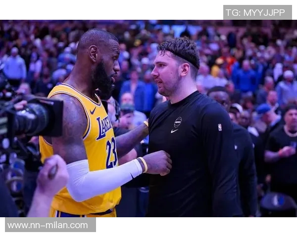 湖媒分析东契奇与詹姆斯关系称两人如同同事互不讨厌但仍需磨合